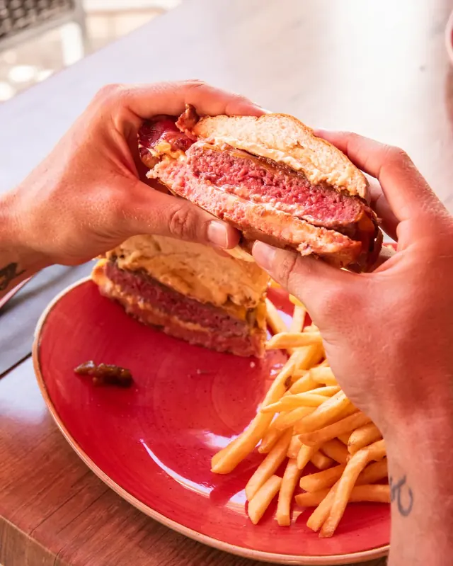 Hamburguesa de Red Lion